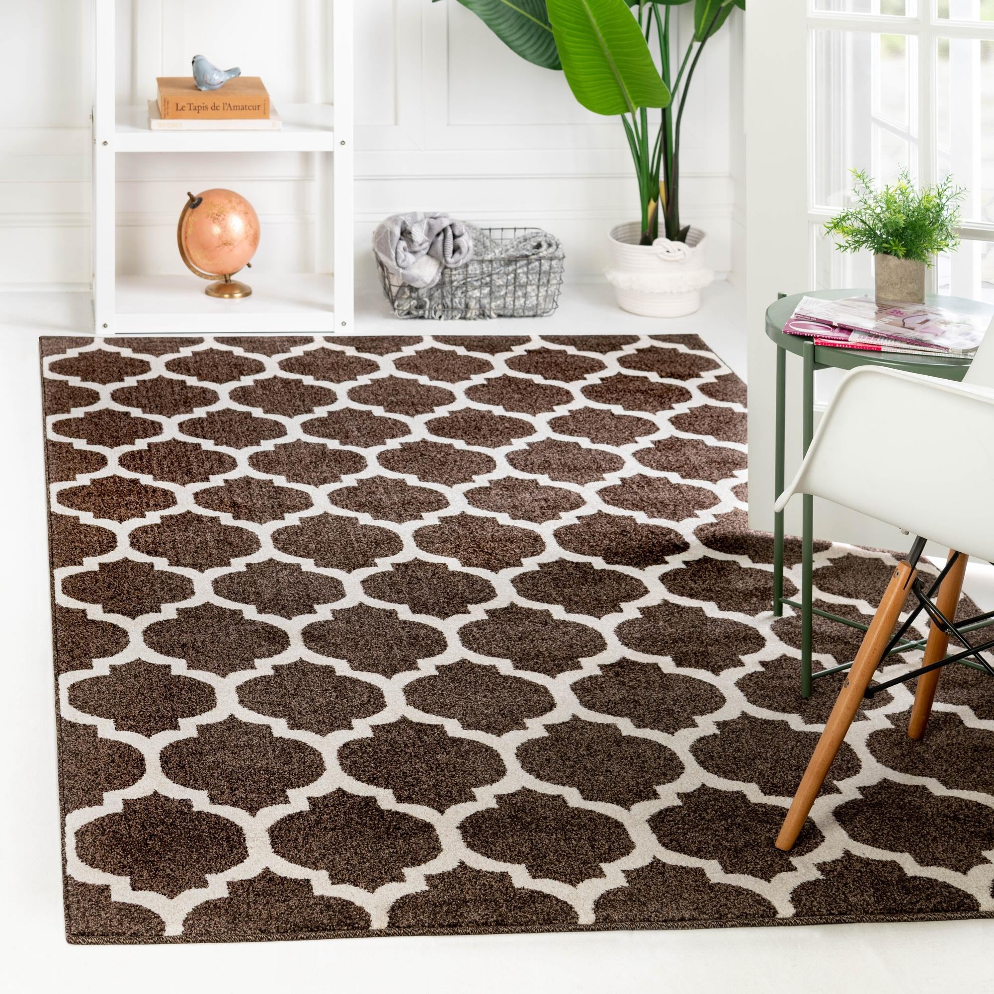 Lattice Gardens Collection Area Rug -  Bloomfield (Chocolate Brown)