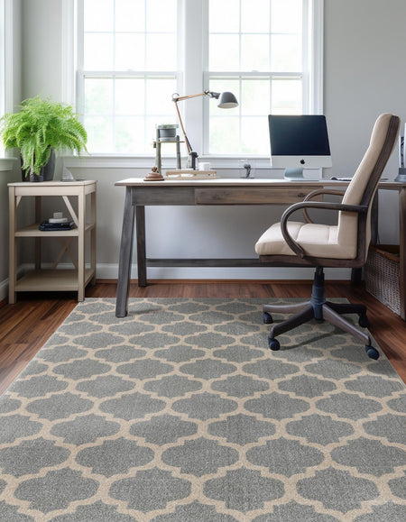 Lattice Gardens Collection Area Rug -  Bloomfield (Light Gray)