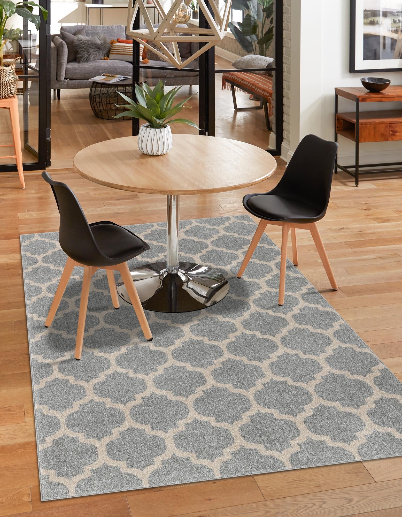 Lattice Gardens Collection Area Rug -  Bloomfield (Light Gray)