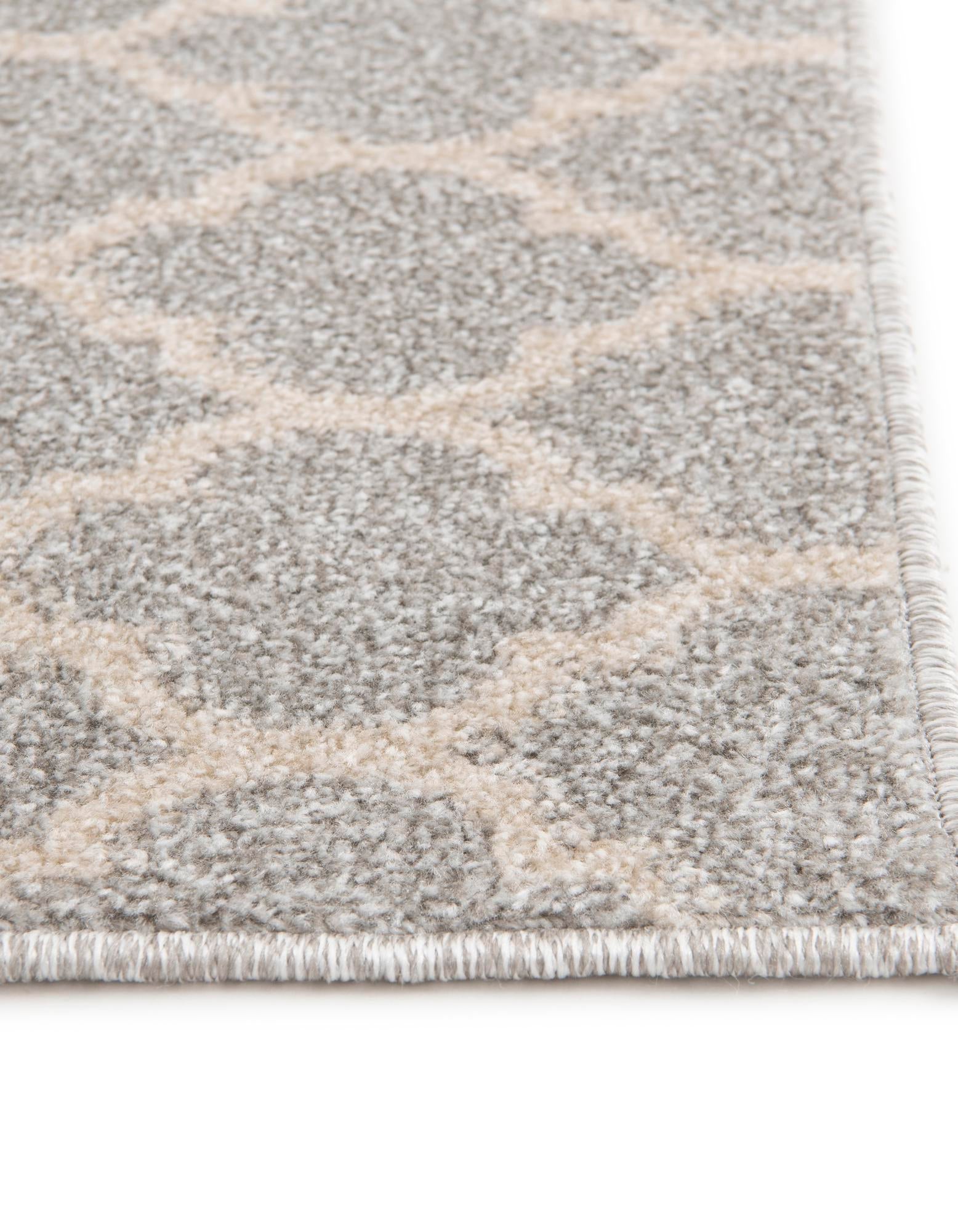 Lattice Gardens Collection Area Rug -  Bloomfield (Light Gray)