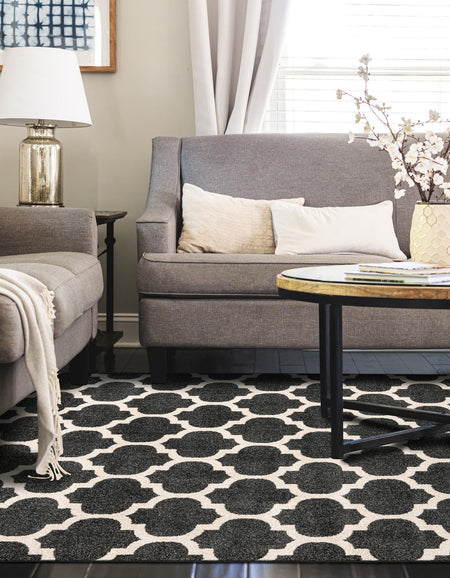 Lattice Gardens Collection Area Rug -  Bloomfield (Black)