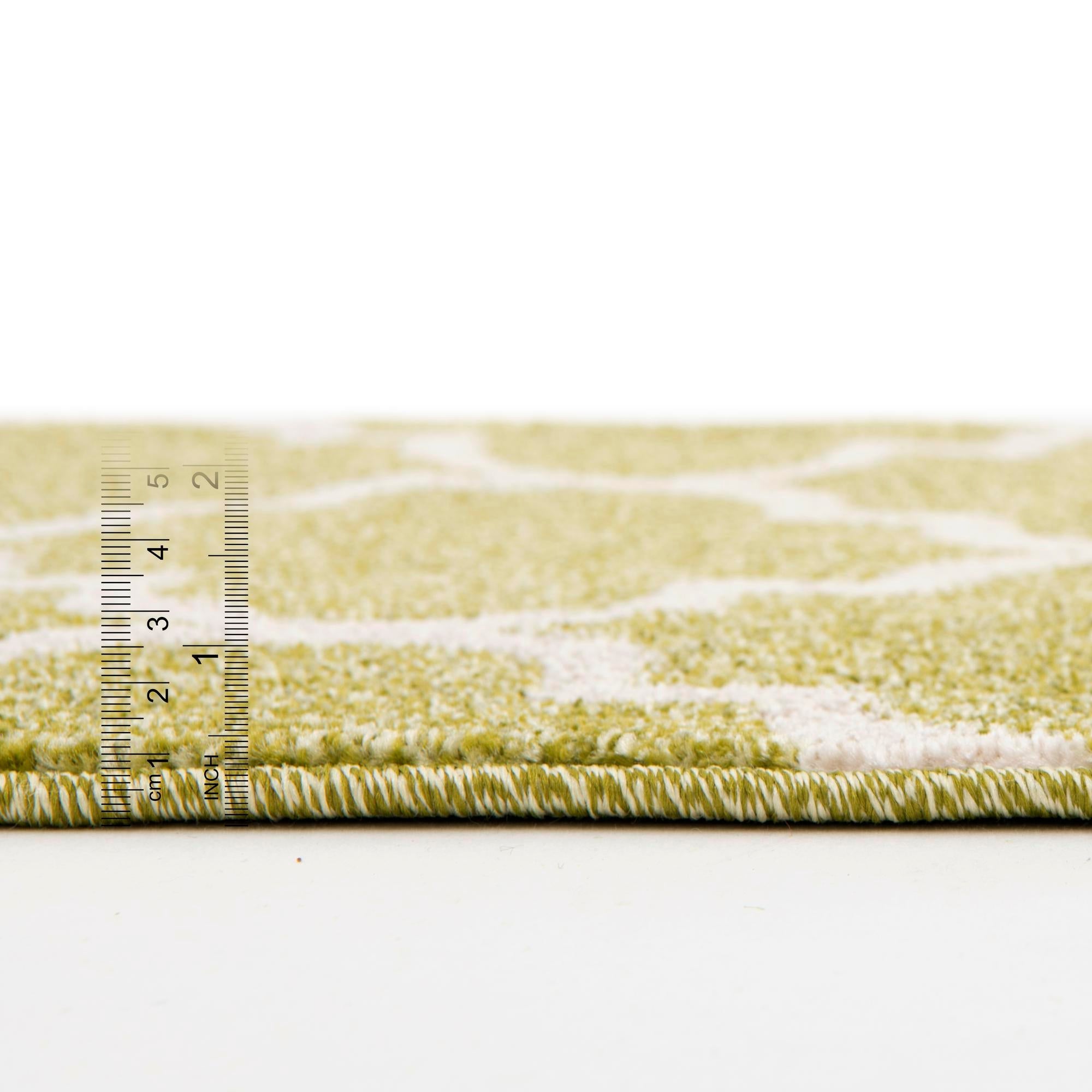 Lattice Gardens Collection Area Rug -  Bloomfield (Light Green)