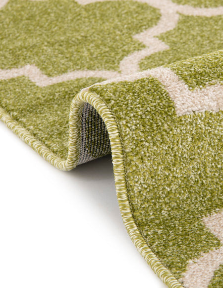 Lattice Gardens Collection Area Rug -  Bloomfield (Light Green)