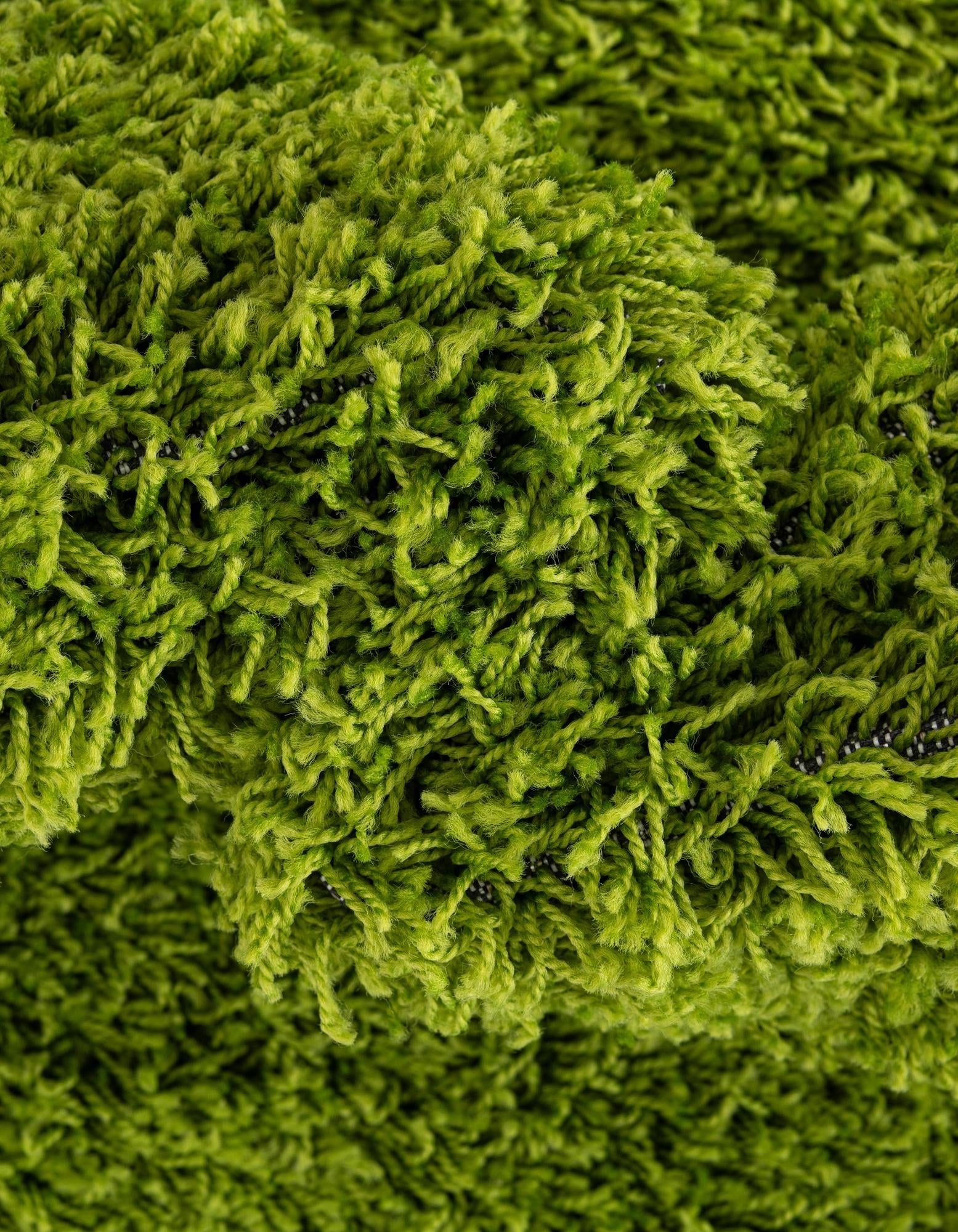 Plush Oasis Collection Area Rug - Serenity (Grass Green)