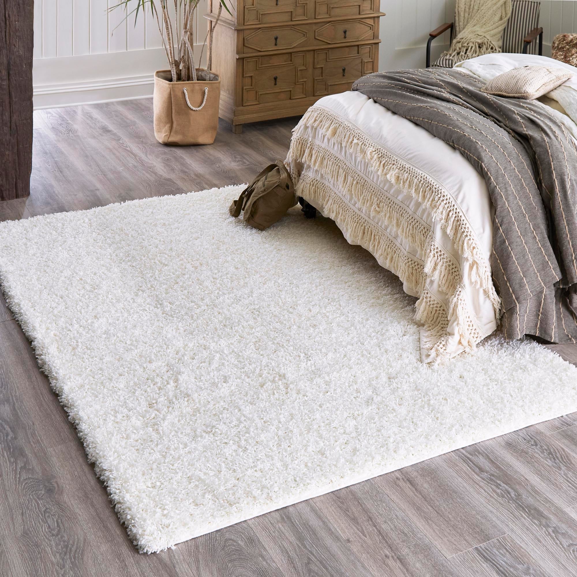 Plush Oasis Collection Area Rug - Serenity (Snow White)