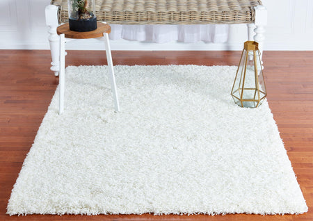 Plush Oasis Collection Area Rug - Serenity (Snow White)