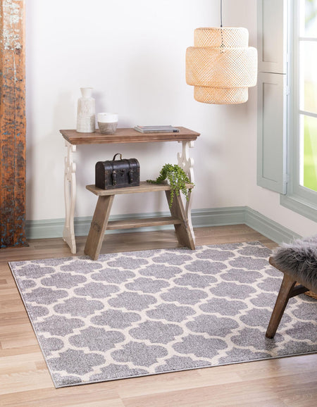 Lattice Gardens Collection Area Rug -  Bloomfield (Light Gray)