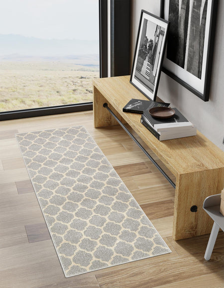 Lattice Gardens Collection Area Rug -  Bloomfield (Light Gray)