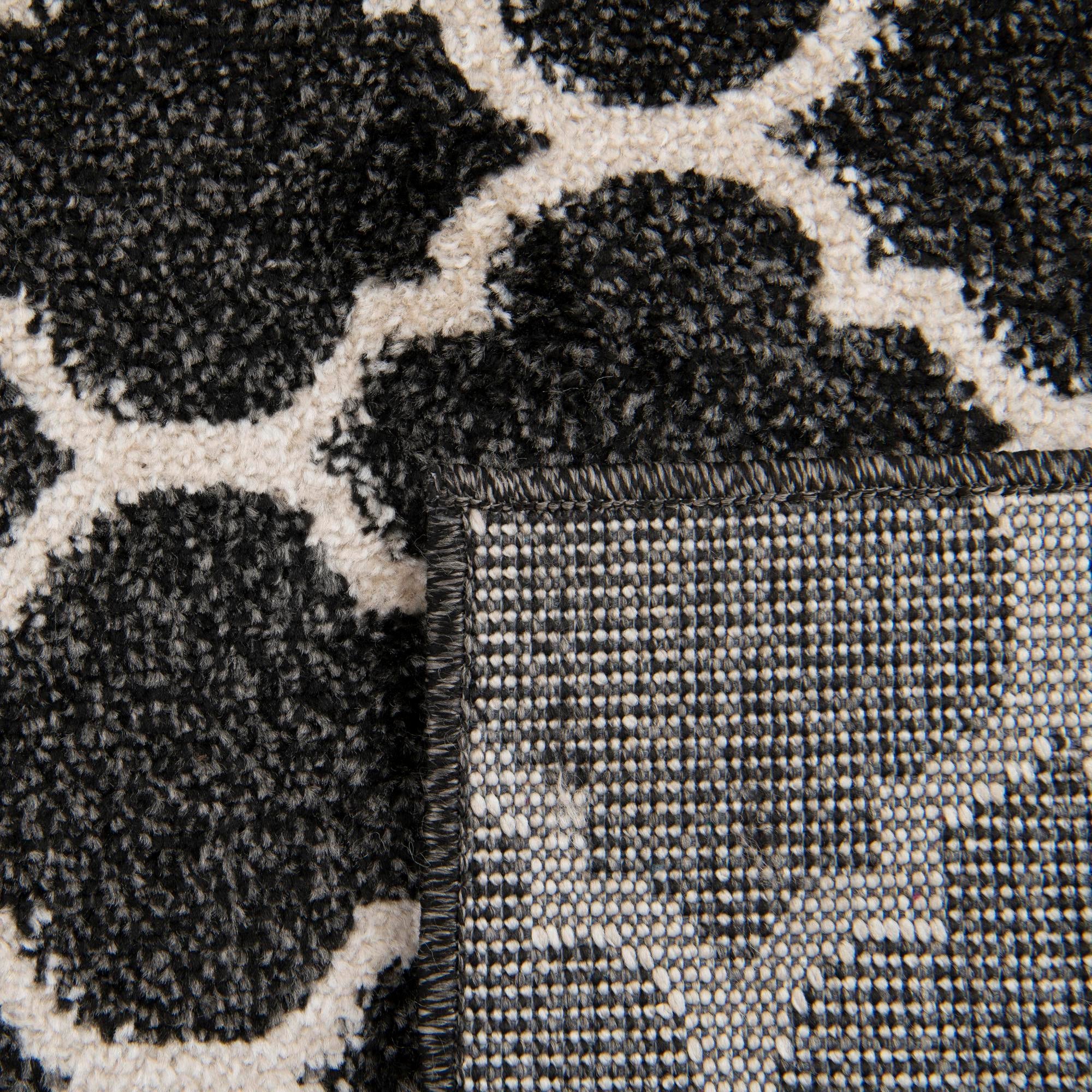 Lattice Gardens Collection Area Rug -  Bloomfield (Black)