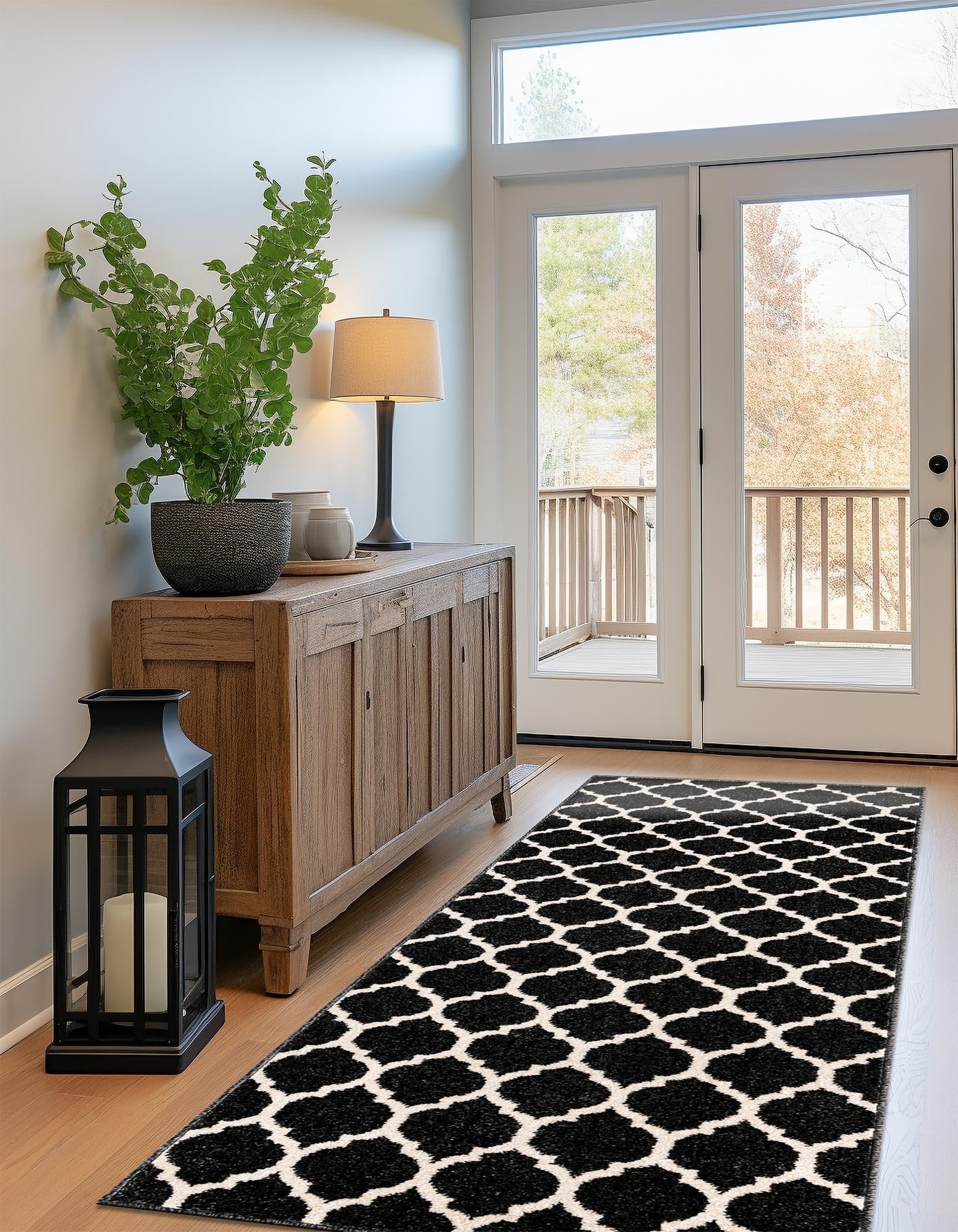 Lattice Gardens Collection Area Rug -  Bloomfield (Black)