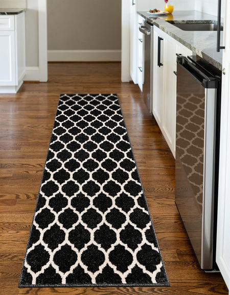 Lattice Gardens Collection Area Rug -  Bloomfield (Black)