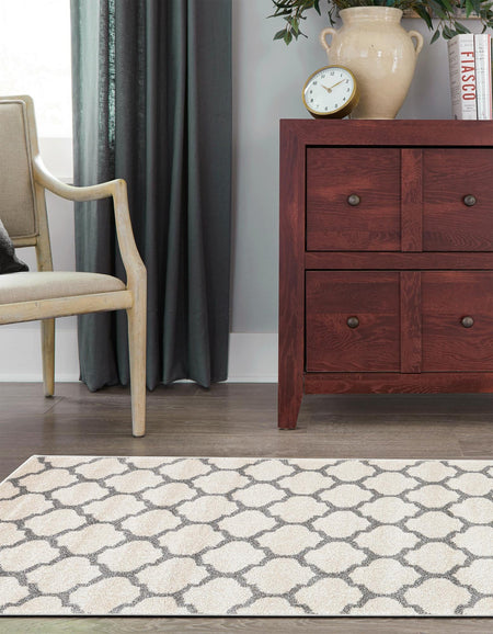 Lattice Gardens Collection Area Rug -  Bloomfield (Beige and Gray)