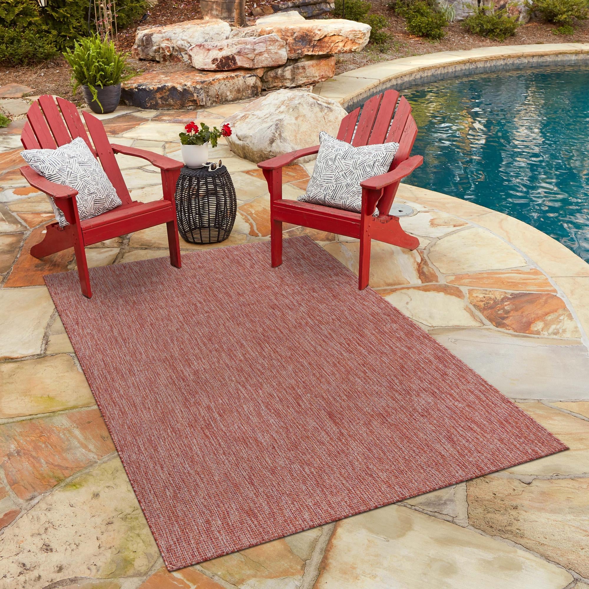 Seaside Serenity Collection Area Rug - Veranda (Rust Red)