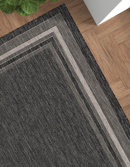 Terrace Fringe Collection Area Rug - Veranda (Black)