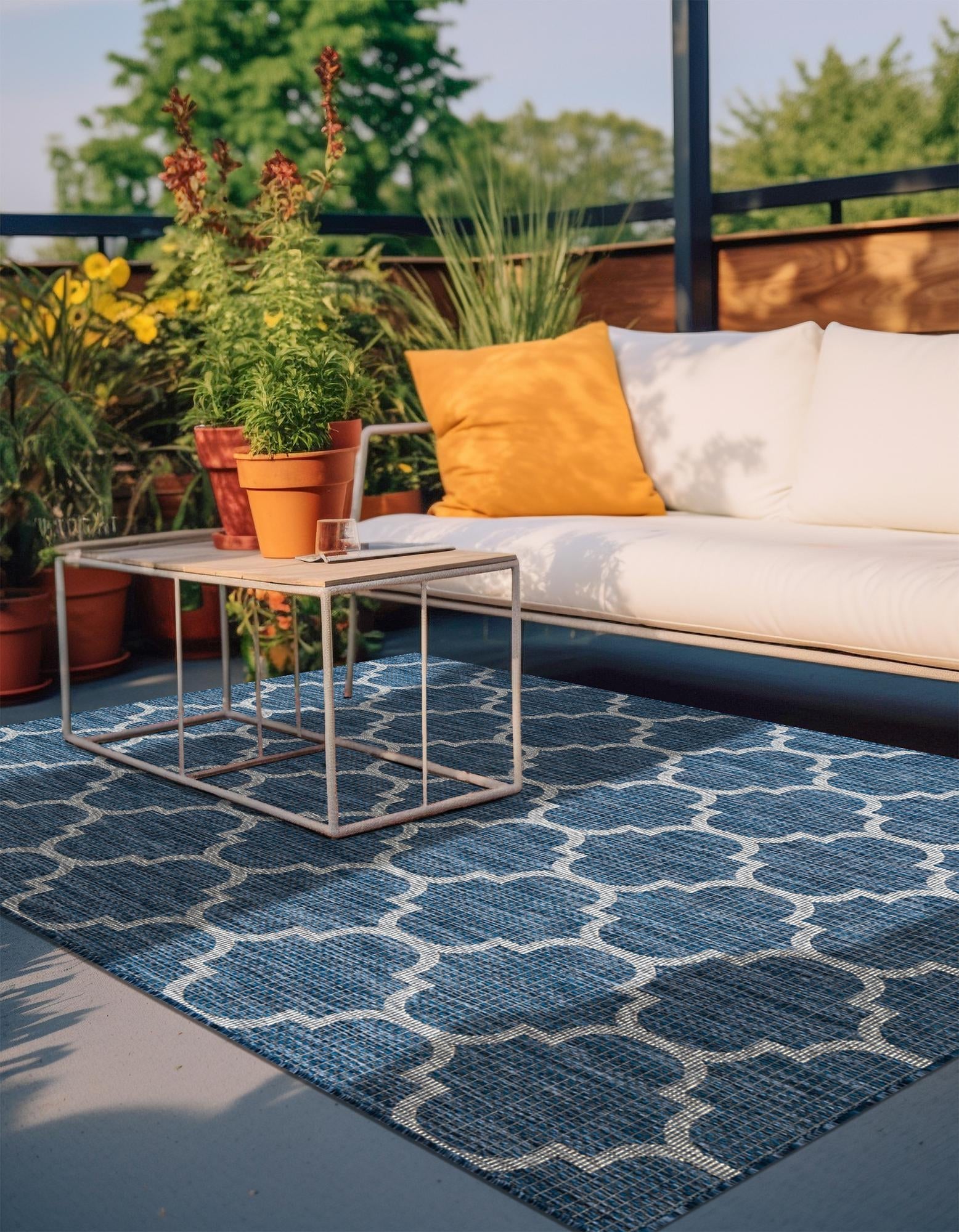 Seaside Lattice Collection Area Rug - Arbor (Navy Blue)