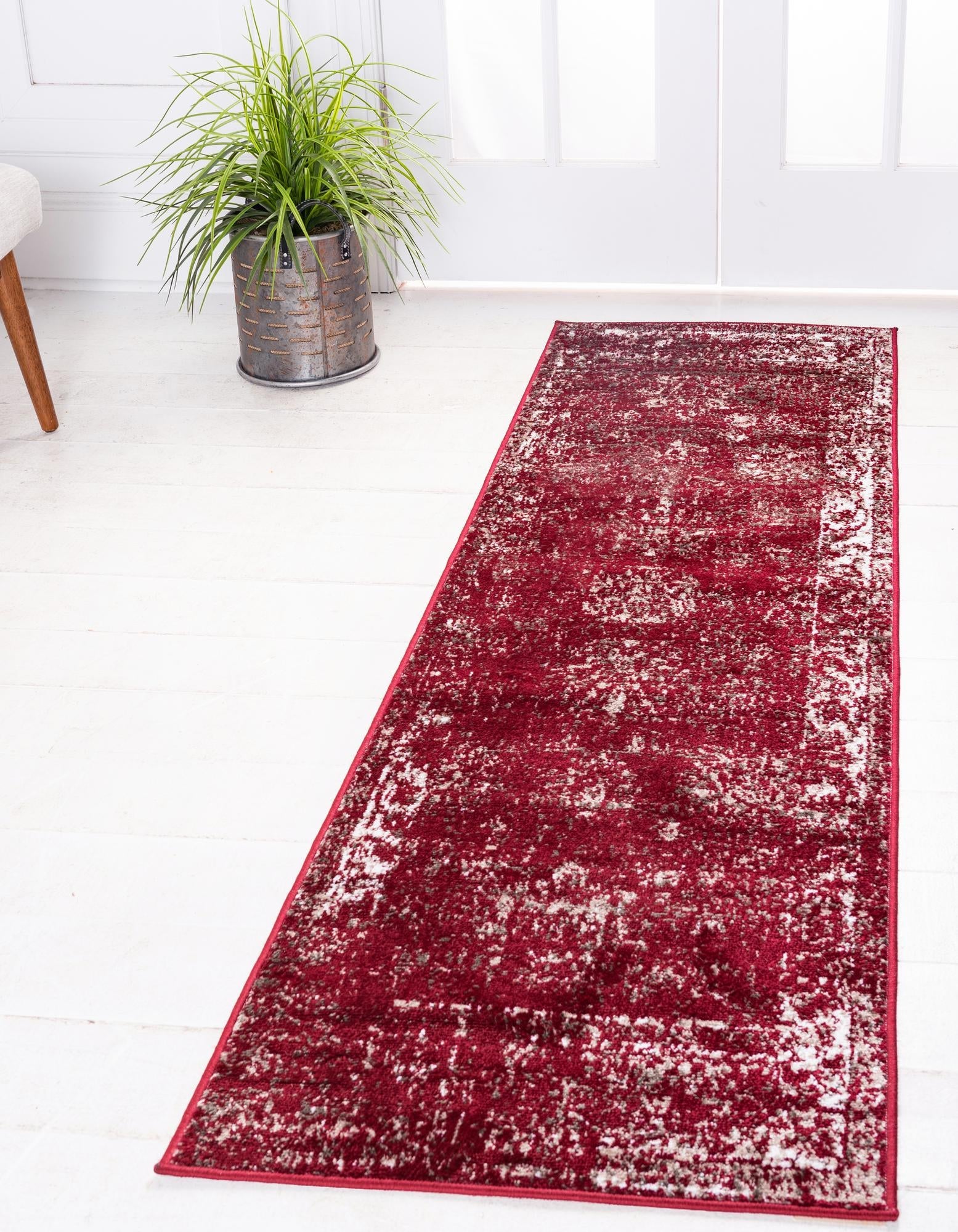 Riviera Elegance Collection Area Rug - Antibes (Burgundy)