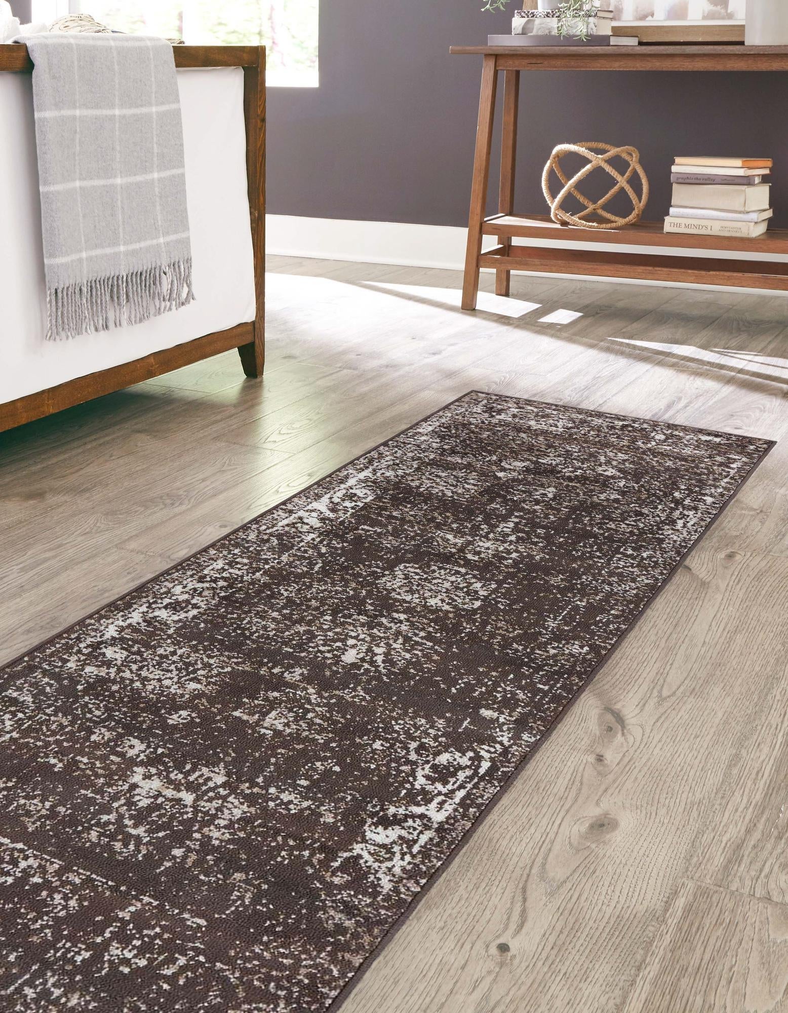 Riviera Elegance Collection Area Rug - Antibes (Brown)