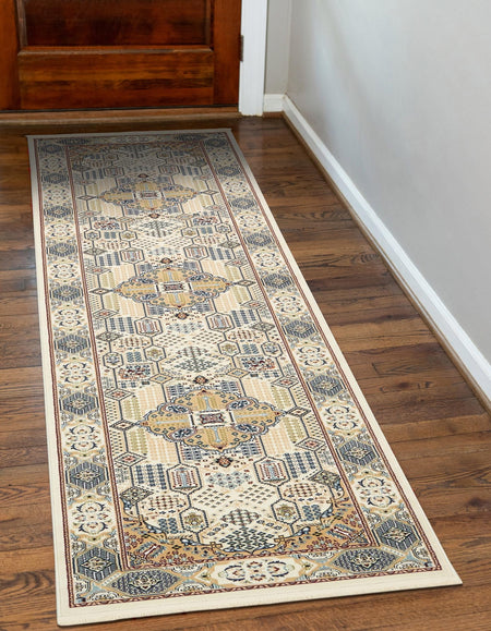 Persian Elegance Collection Area Rug -  Kashan