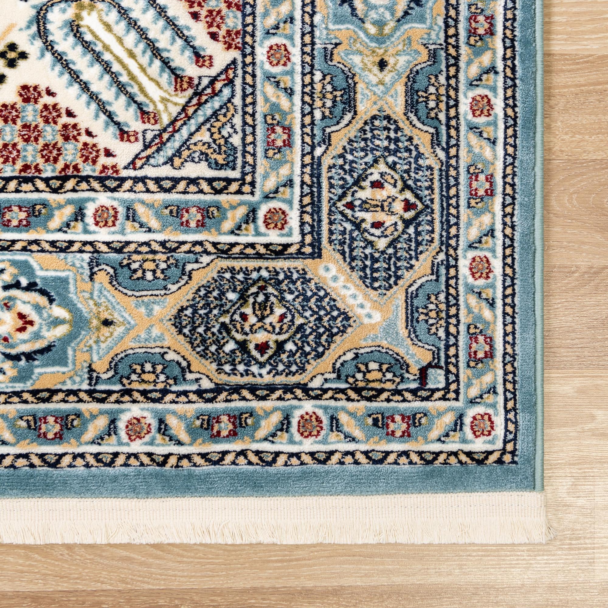 Persian Elegance Collection Area Rug -  Kashan