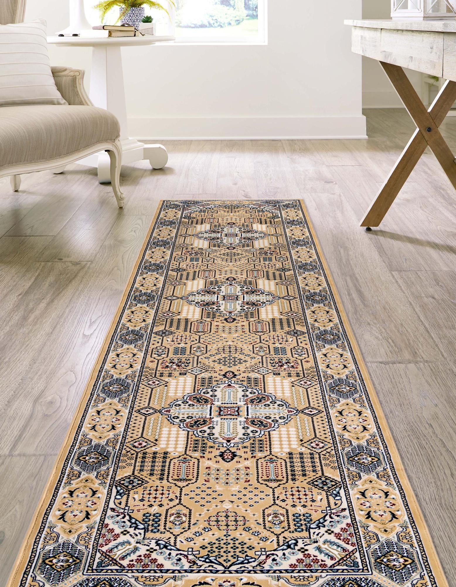 Persian Elegance Collection Area Rug -  Kashan