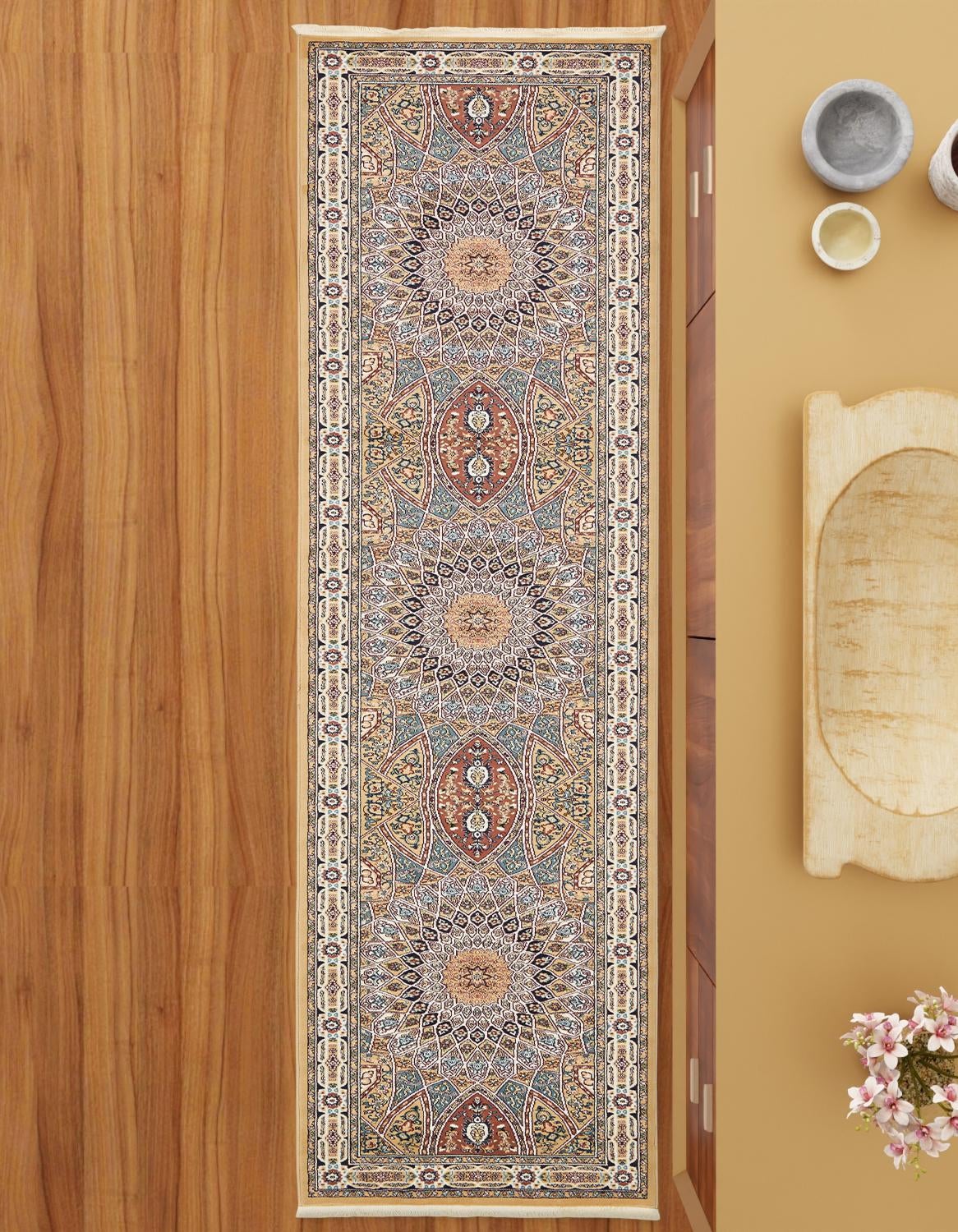 Persian Elegance Collection Area Rug -  Hamedan (Beige)