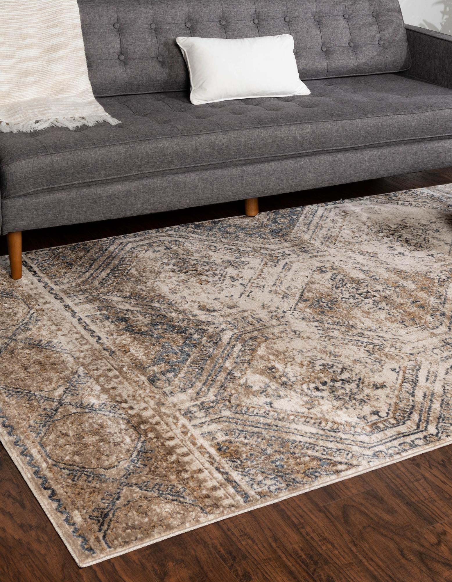 Coastal Manor Collection Area Rug -  Oceanfront