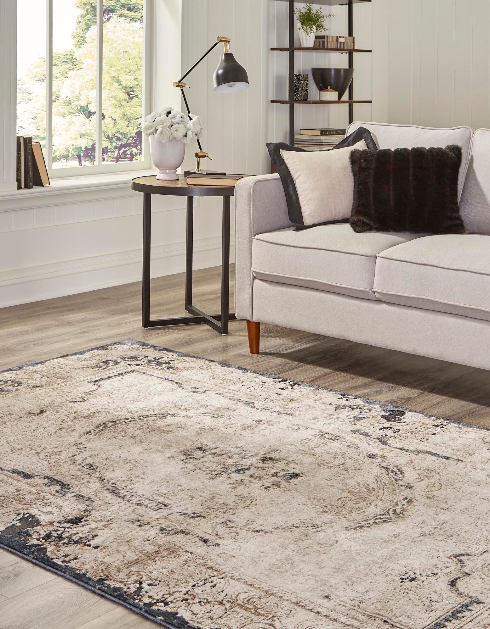 Coastal Manor Collection Area Rug -  Tidewater