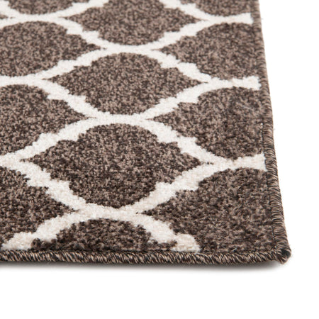 Lattice Gardens Collection Area Rug -  Bloomfield (Chocolate Brown)