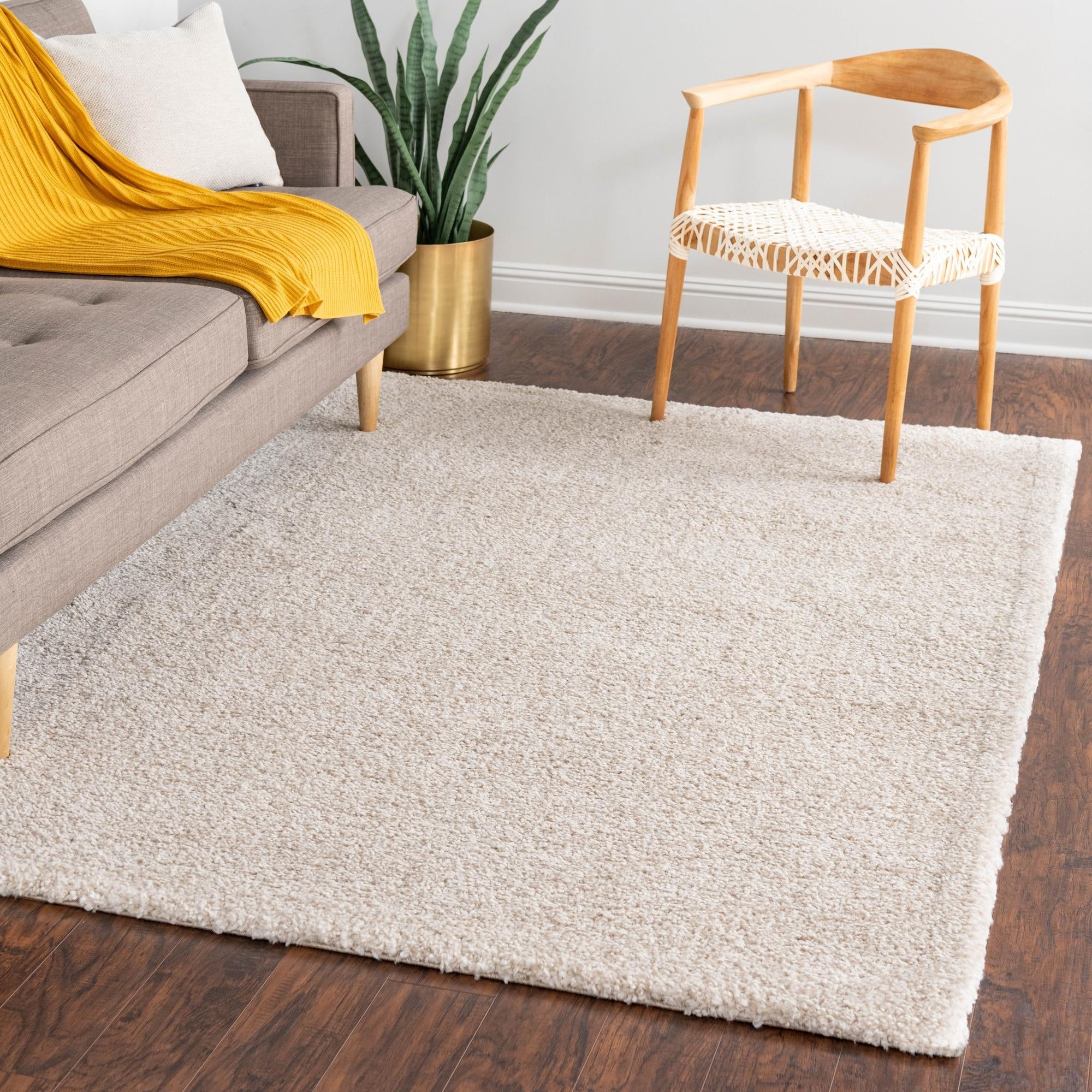 Solid Shag Seaside Collection Area Rug - Azure Cove (Ivory)