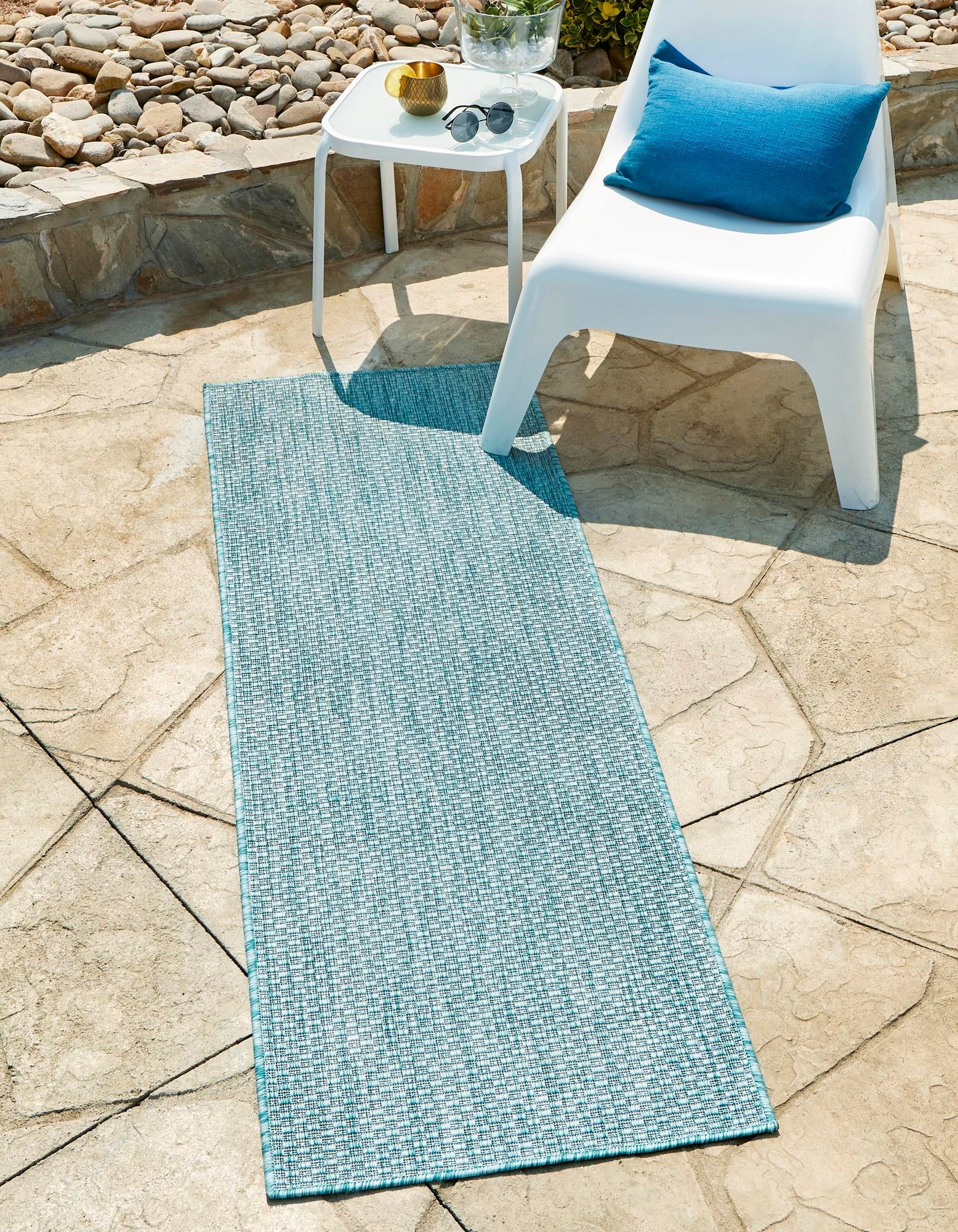 Seaside Serenity Collection Area Rug - Veranda (Aquamarine)