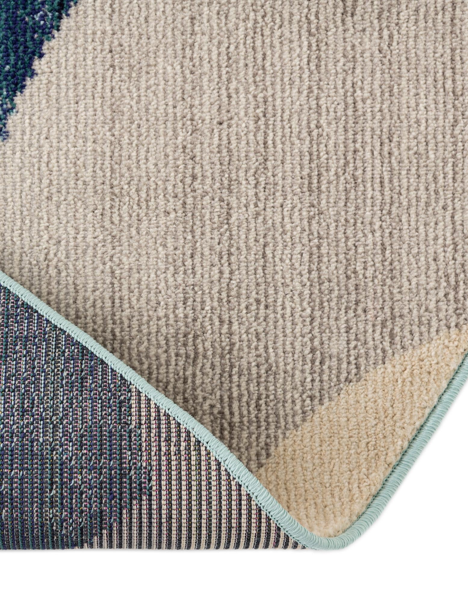 Chromatic Oasis Collection Area Rug -  Zephyr