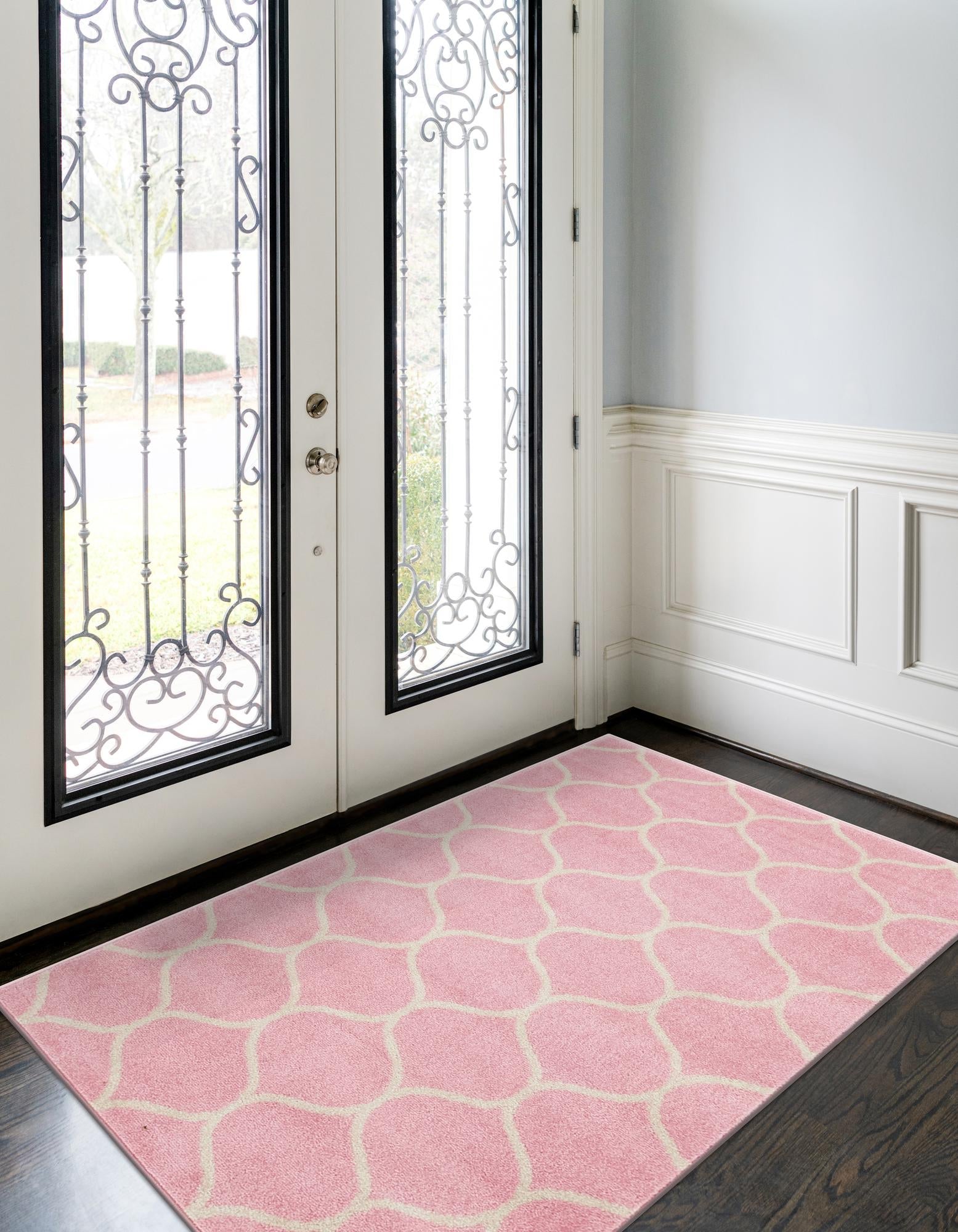 Trellis Mosaic Collection Area Rug -  Pergolatown (Light Pink)