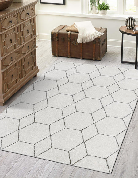 Trellis Mosaic Collection Area Rug - Arborville (Ivory)