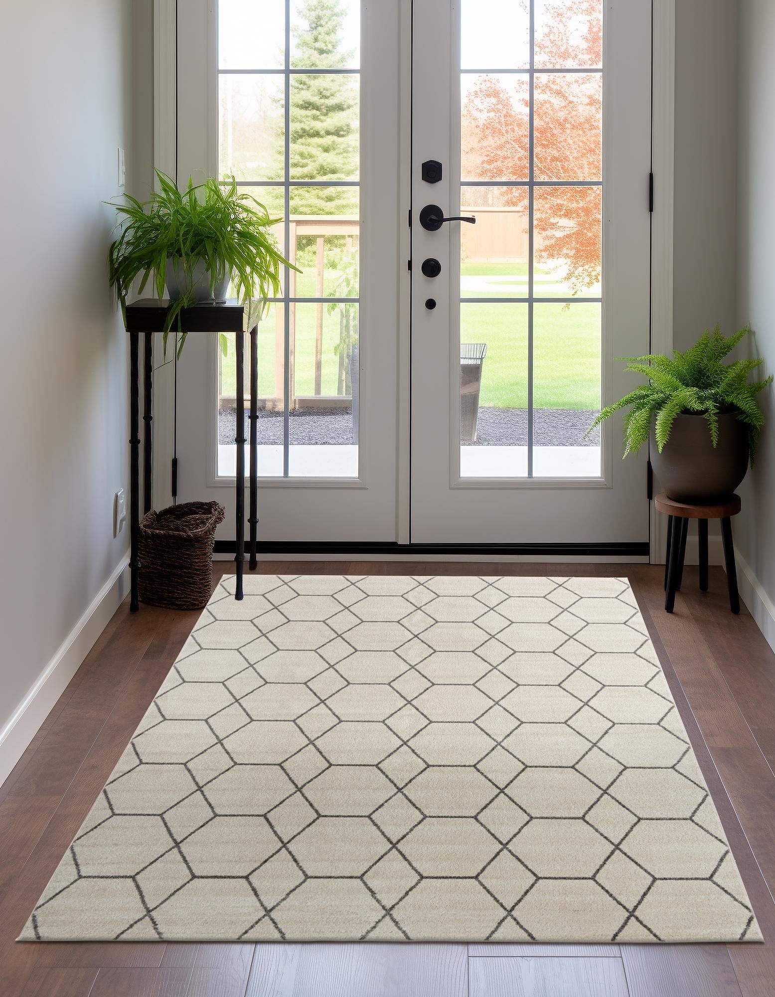 Trellis Mosaic Collection Area Rug - Arborville (Ivory)