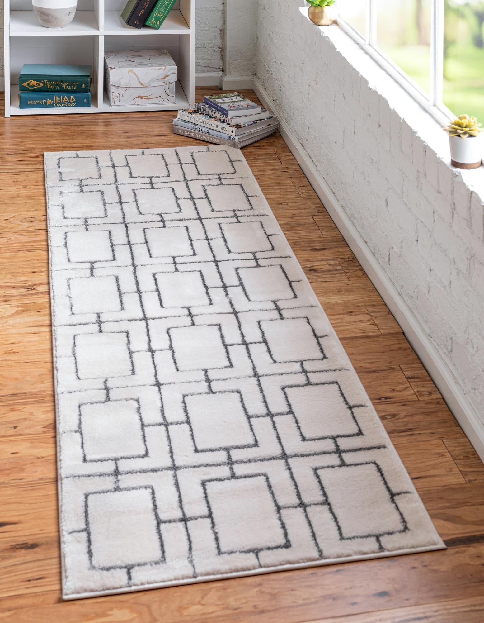 Hollywood Luxe Collection Area Rug -  Beverly (White Silver)