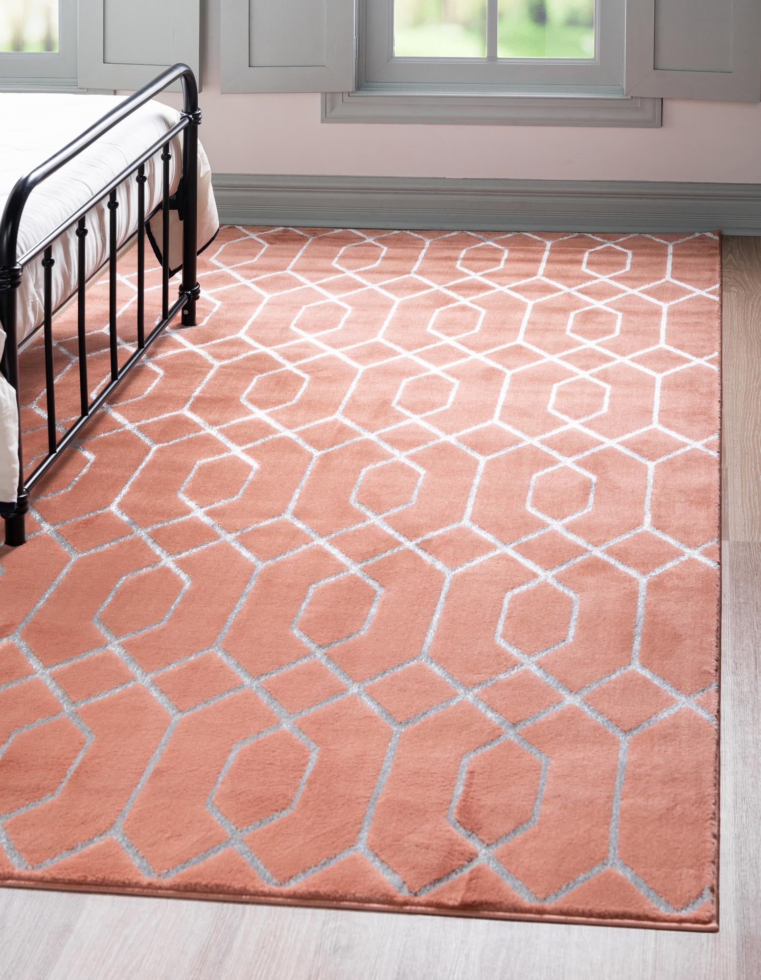 Hollywood Luxe Collection Area Rug - Sunset (Coral Silver)