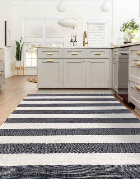 Tassel Trail Collection Area Rug - Pathway (Navy Blue)