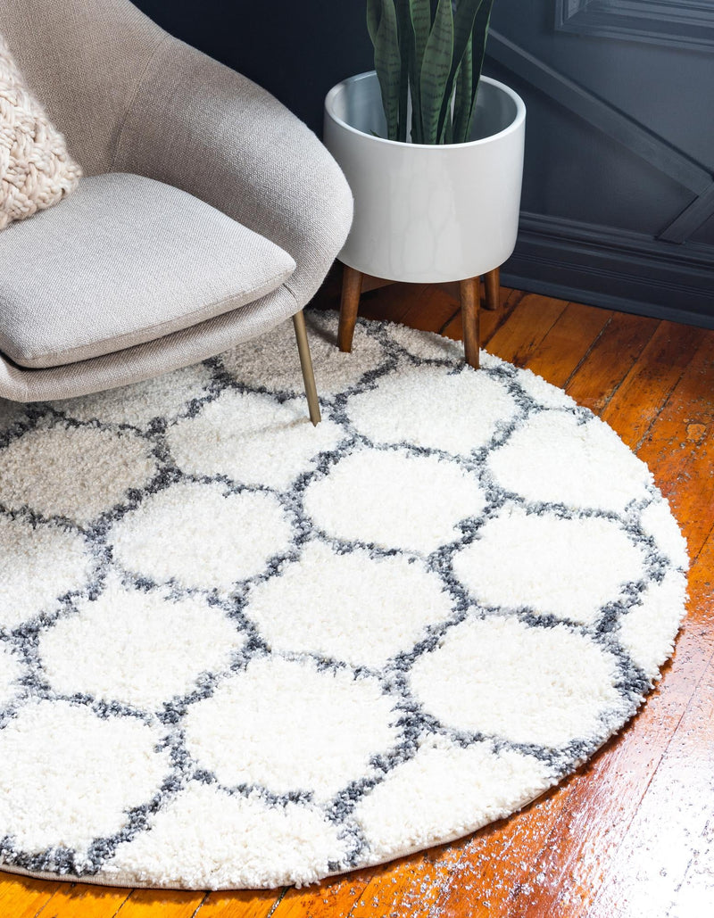 Cozy Cove Shag Collection Area Rug - Marina Round Ivory  lifestyle 116