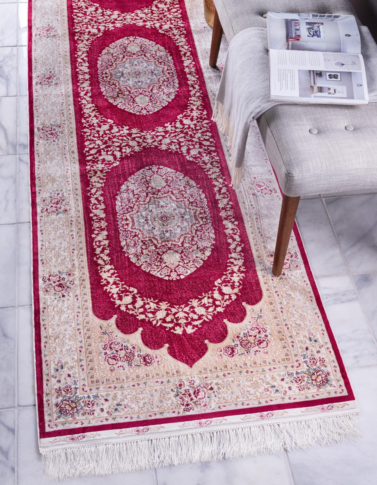 Persian Silk Elegance Collection Area Rug -  Kashan