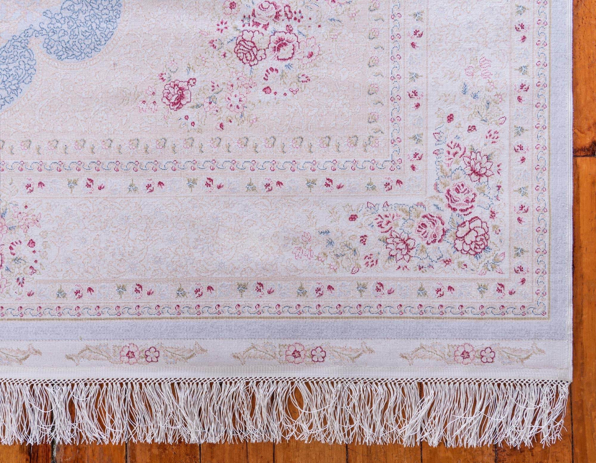 Persian Silk Elegance Collection Area Rug -  Kashan