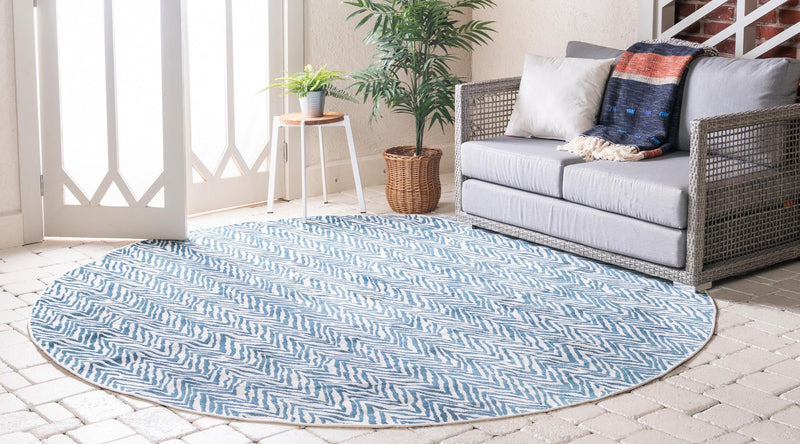 Patio Paradise Collection Area Rug -  Cove Round Blue  lifestyle 35