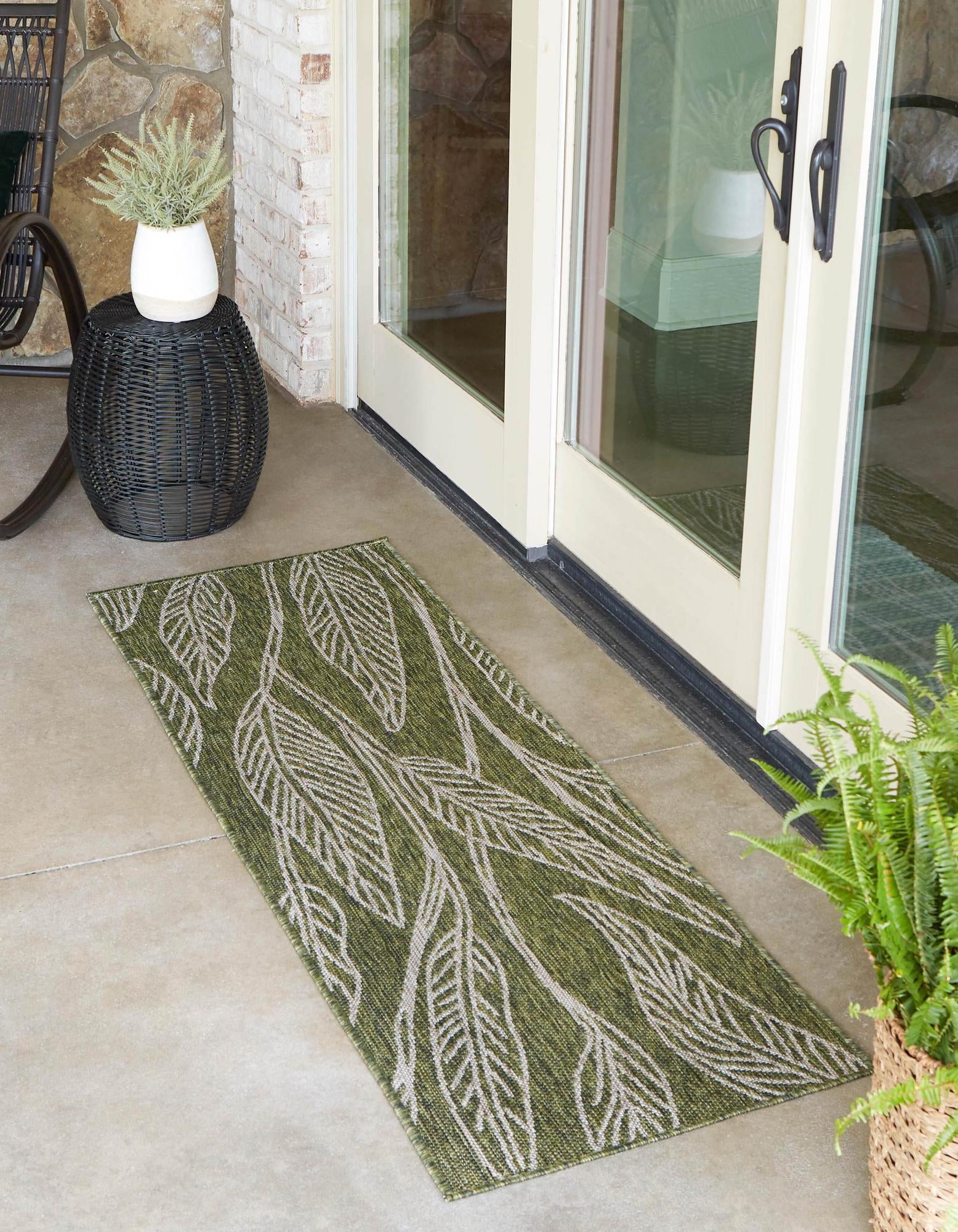 Seaside Blooms Collection Area Rug -  Evergreen (Green)