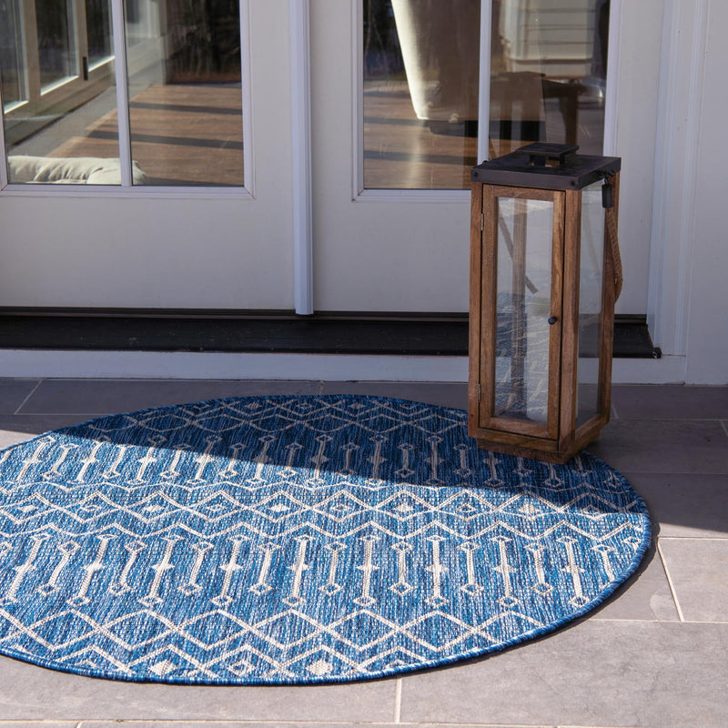 Garden Lattice Oasis Collection Area Rug -  Pergola (Blue) Round Blue  lifestyle 7