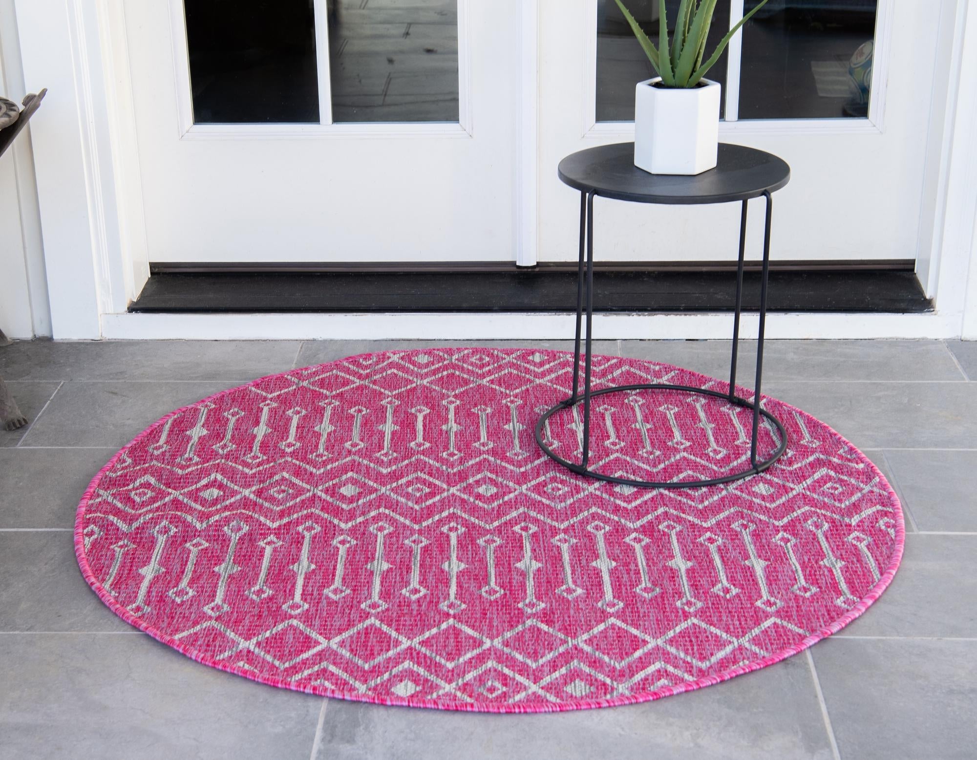 Seaside Lattice Collection Area Rug -  Pergola (Fuschia)