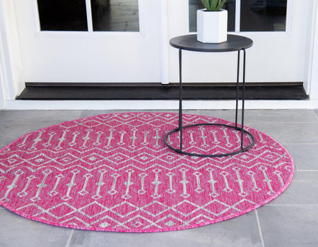 Seaside Lattice Collection Area Rug -  Pergola (Fuschia)