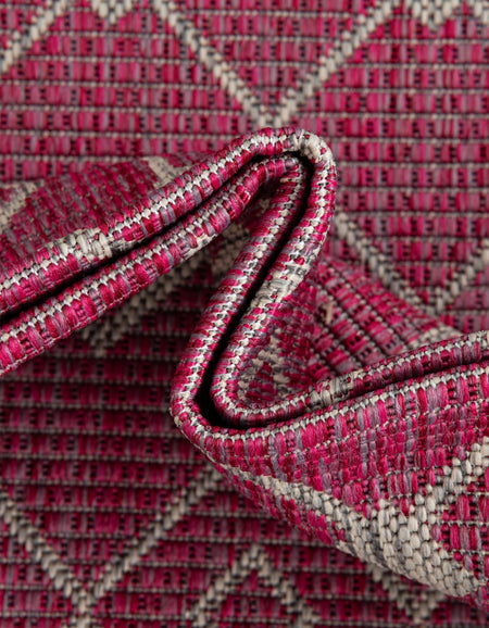 Seaside Lattice Collection Area Rug -  Pergola (Fuschia)