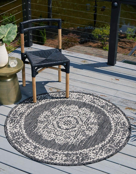 Patio Heritage Collection Area Rug - Savannah (Charcoal Gray)