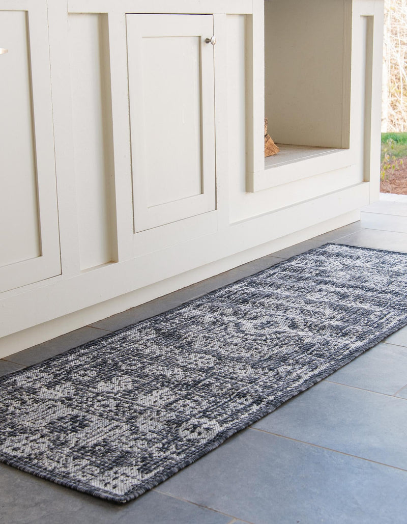 Patio Heritage Collection Area Rug - Savannah (Charcoal Gray) Runner Charcoal Gray  lifestyle 20