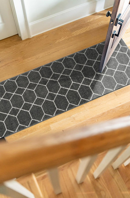 Trellis Mosaic Collection Area Rug - Arborville (Dark Gray)