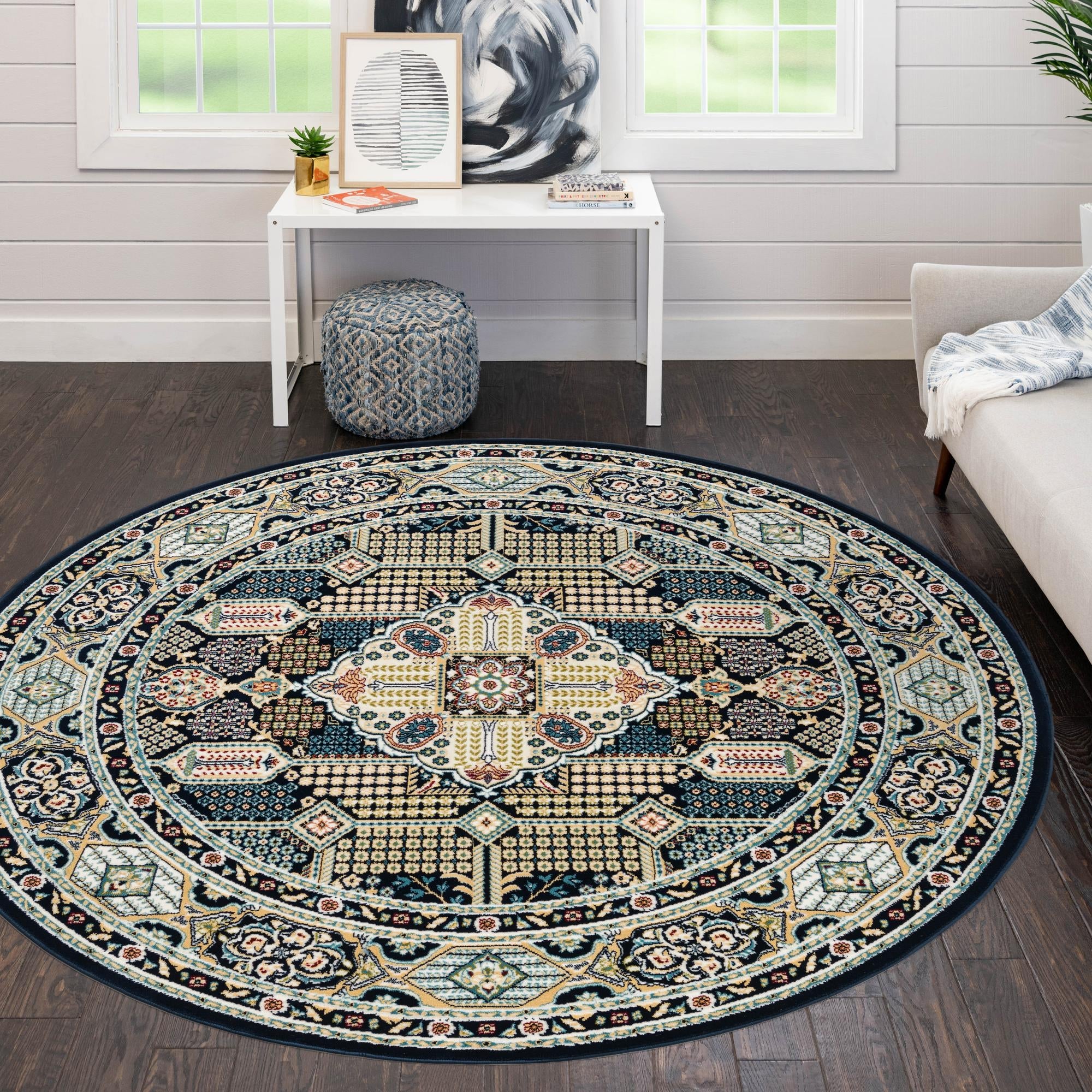 Persian Elegance Collection Area Rug -  Kashan